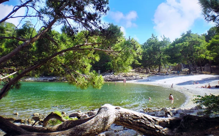Phaselis’te Gezilecek Yerler