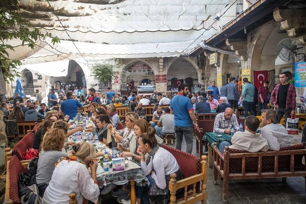 Şanlıurfa’da Ciğer Kebabının En Lezzetli Adresi: Gümrük Hanı
