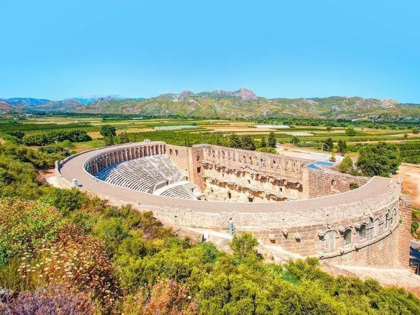 Aspendos Antik Tiyatrosu – Serik, Antalya | Tarihin Sesiyle Buluşun