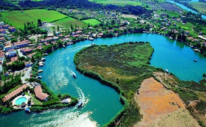 Akyaka Azmak Nehri – Muğla | Ege’nin Saklı Cenneti