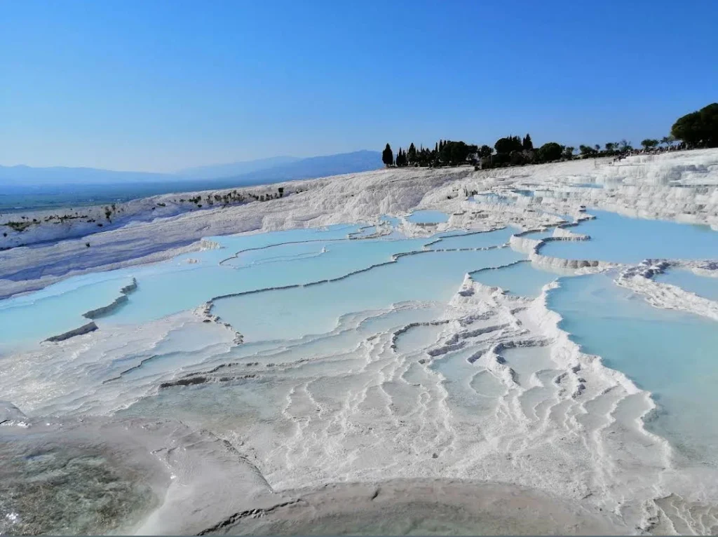 Pamukkale Travertenleri – Beyaz Cennetin İzinde